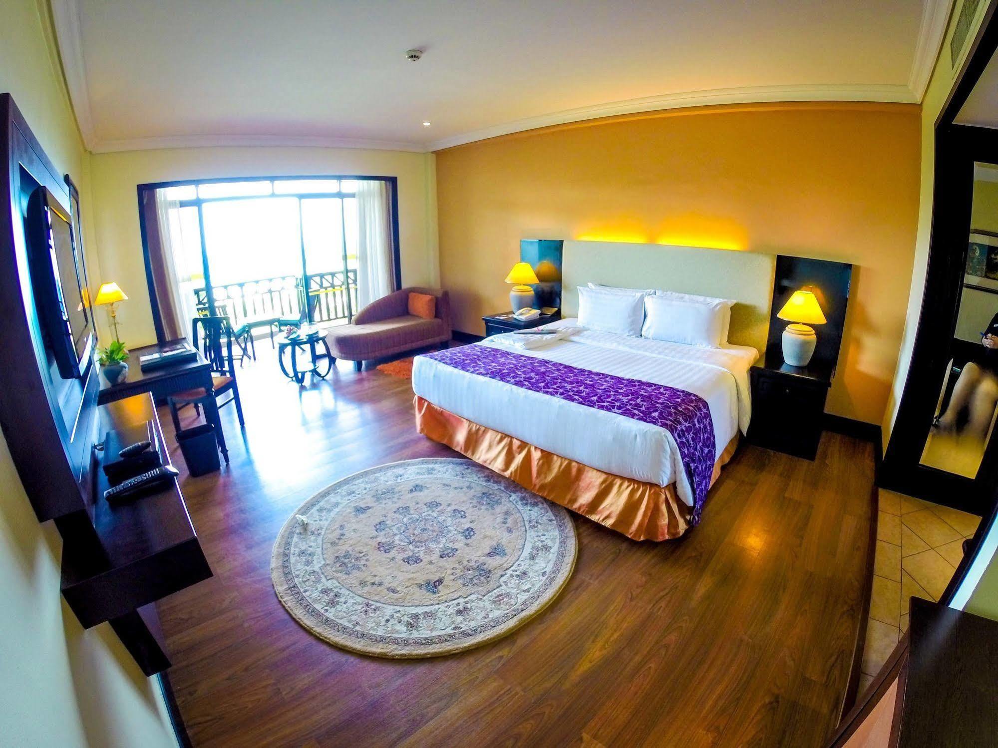 Villa At Nexus Resort & Spa Karambunai Kampong Bikasan 외부 사진